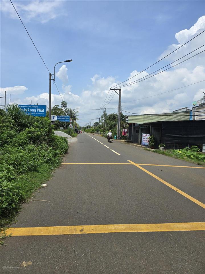 Bán 1300m2 đất có 300m2 thổ cư bàu trâm long khánh đồng nai