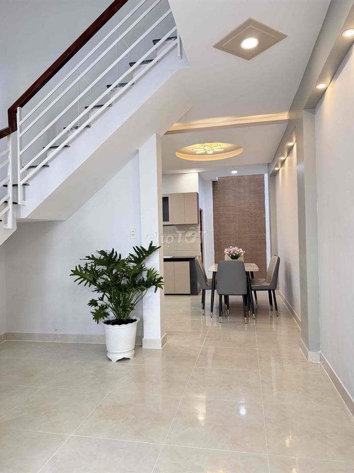 Nhà Kiên Cố cần bán gấp