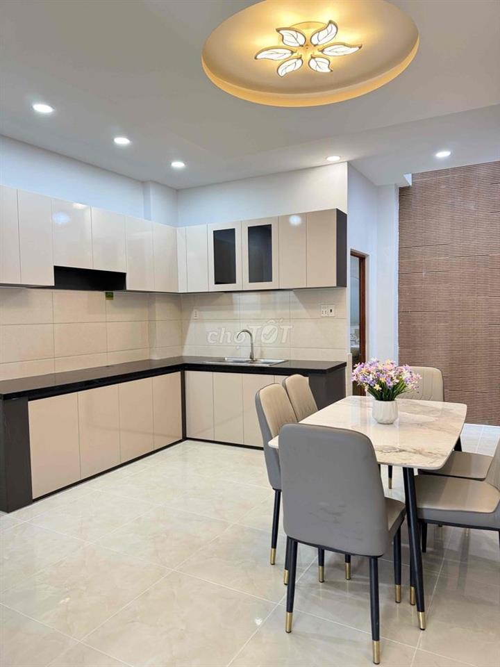 Nhà Kiên Cố cần bán gấp