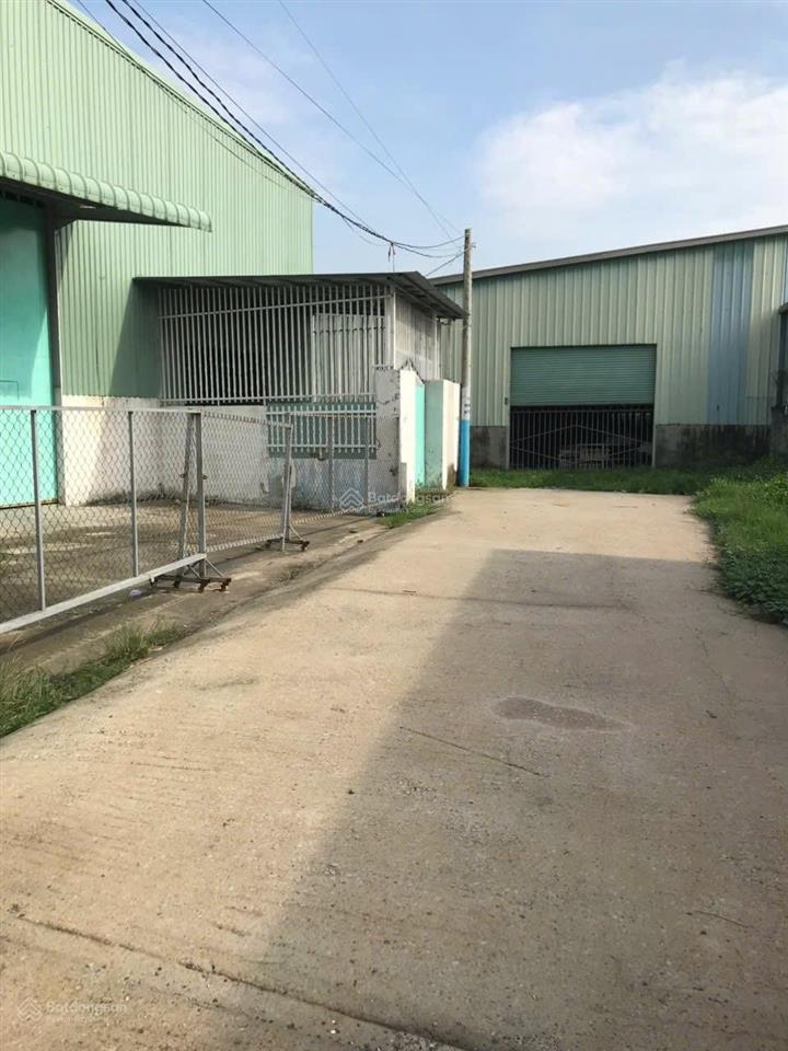 Bán kho, nhà xưởng tại đường thuận giao 5, 15 tỷ, dt 1277.9m2