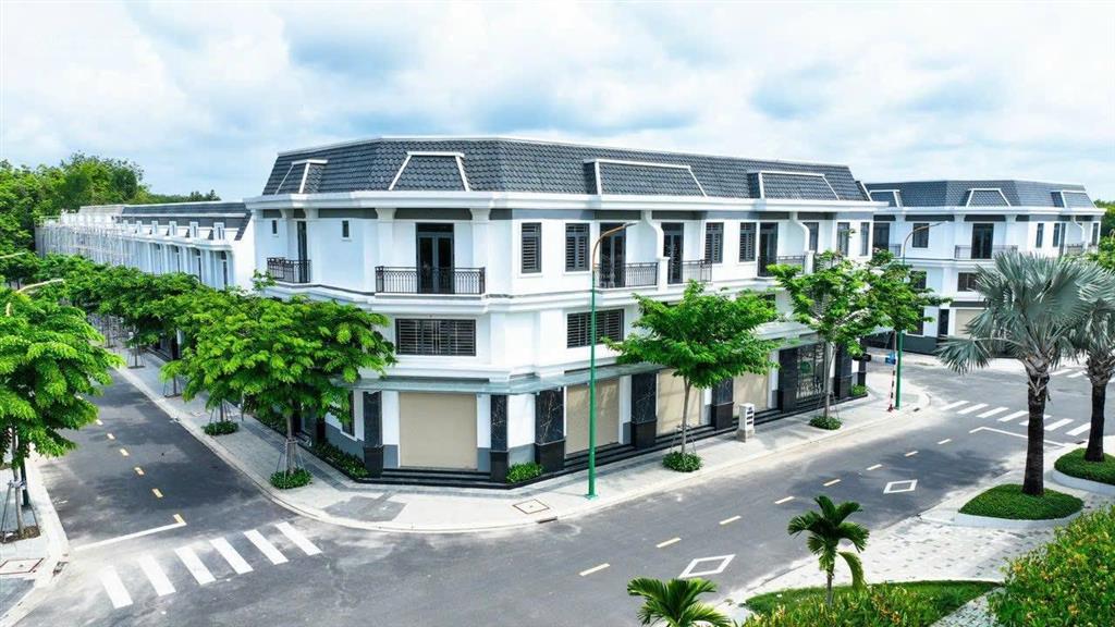 Nhà phố liền kề kcn vsip 2  richland residence