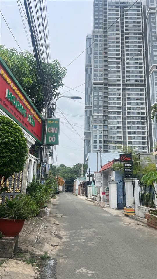 Nhà trệt lầu 6,5 x 25,5 đối diện tòa cao ốc happi one