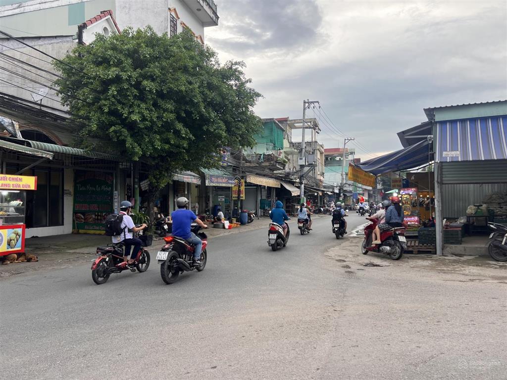 Nhà 2 tầng ngang 10m mặt tiền nguyễn đức thiệu đang cho thuê 25 triệu/tháng hiếm có