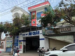 Toà nhà 4 tầng 400m2 ngang 10m đang cho thuê trung tâm ngoại ngữ ngay cụm trường học dĩ an