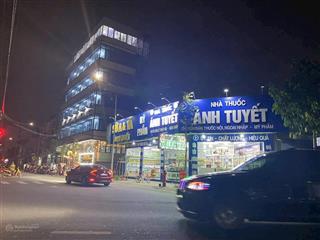 Quán cafe góc 2 mặt tiền đông hoà mặt đường hơn 30m vi trí đẹp cần bán gấp
