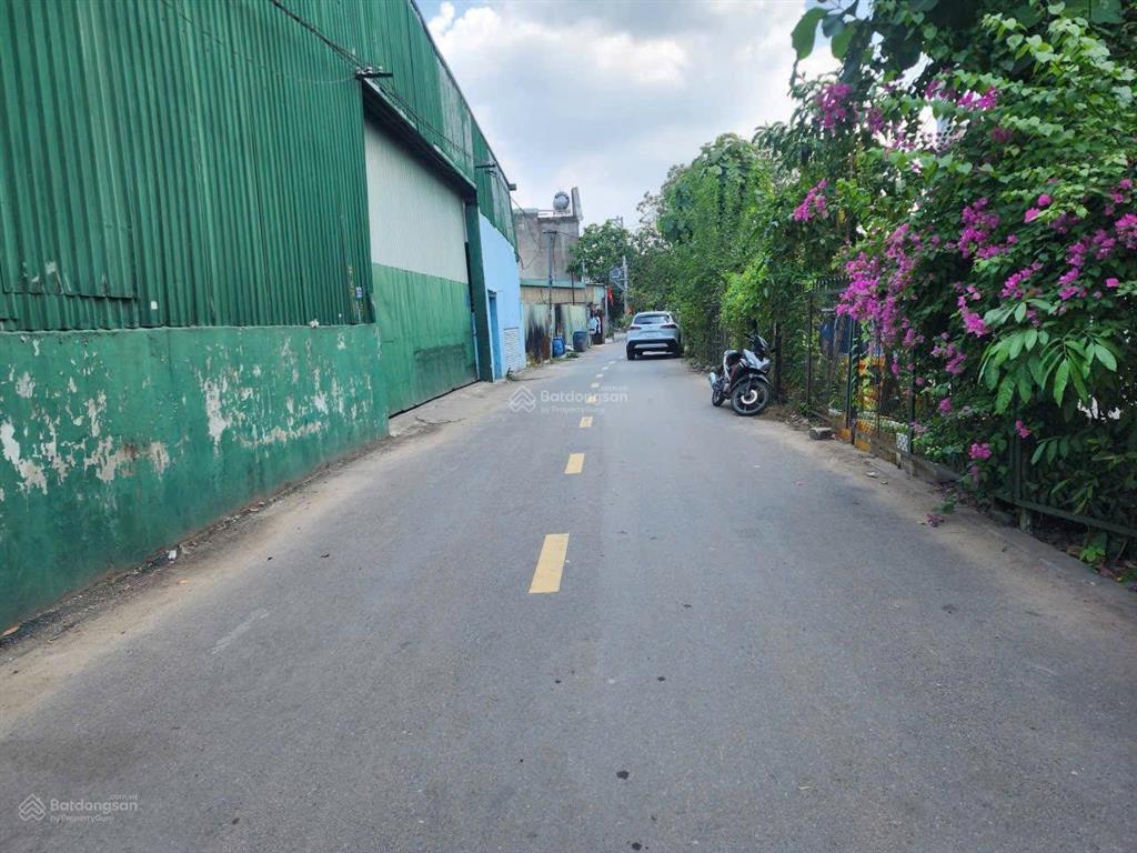 786m2 xưởng ngang 22m mặt tiền đường nhựa đang cho thuê 30tr  giá bán gấp 11tỷ