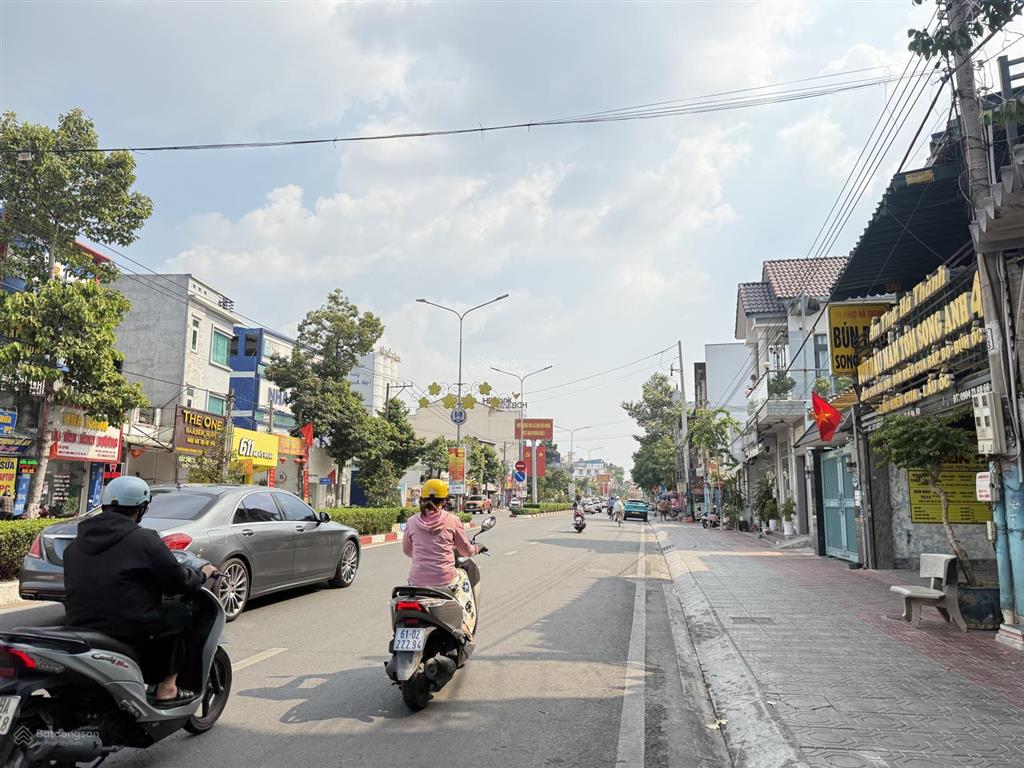 Nhà mt nguyễn an ninh 1 tầng hầm và 5 tầng nổi kinh doanh đẹp ngag 5.2m