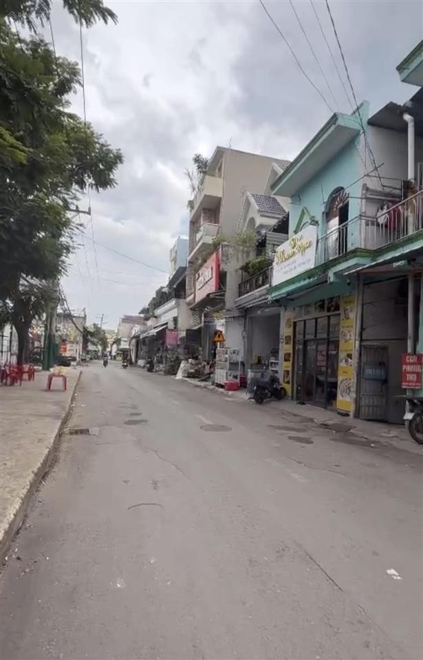Nhà ngang 10m dt 188m2 đang cho thuê 25tr/tháng đối diện nhà văn hoá thiếu nhi