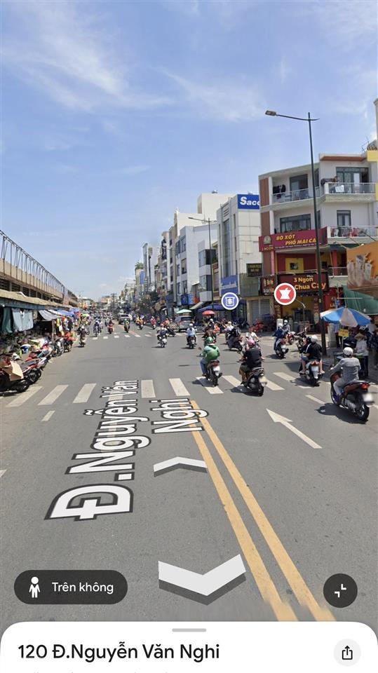 Cho thuê nhà 3 tầng ngang 7m mt nguyễn van nghi ngay chợ gv trường đhcn tphcm