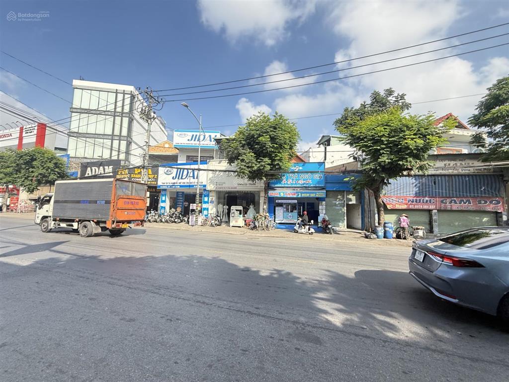 Siêu mặt tiền kinh doanh ngang 25m nguyễn trãi dt 1200m2 cực đẹp kinh doanh vip