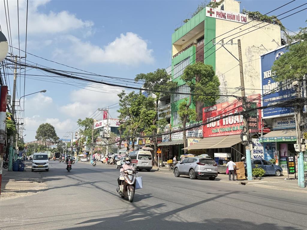 Siêu mặt tiền kinh doanh ngang 25m nguyễn trãi dt 1200m2 cực đẹp kinh doanh vip