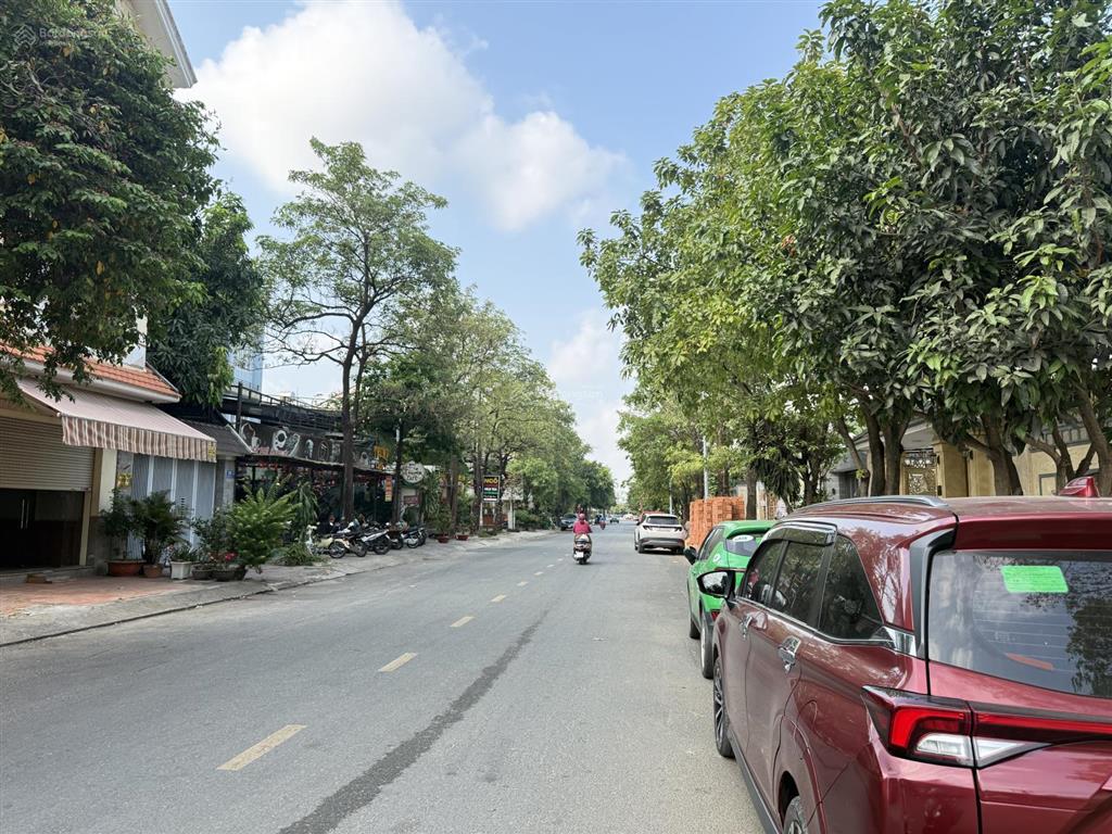 Đất 2 mặt tiền siêu hiếm khu tthc dĩ an đường b đường số 3 giá chỉ 29,999 tỷ, 333 m2 sổ riêng