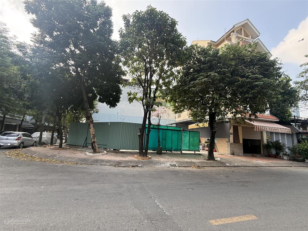Đất 2 mặt tiền siêu hiếm khu tthc dĩ an đường b đường số 3 giá chỉ 29,999 tỷ, 333 m2 sổ riêng