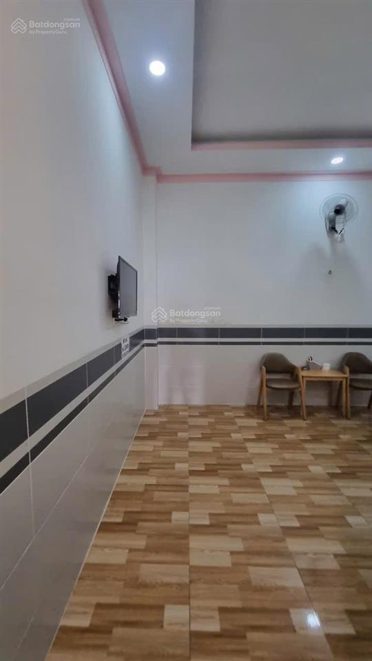 Nhà nghỉ khu vsip 1 5 tầng đang cho thuê hđ 55tr/tháng có thang máy