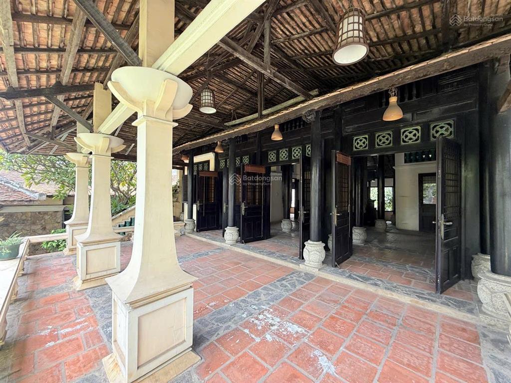 Biệt thự cổ giữa lòng sg dt 1164m2 hàng hiếm còn xót lại chủ bán đi pháp