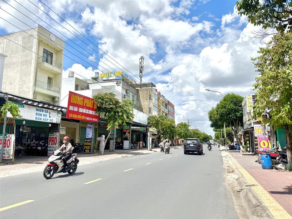 Siêu phẩm 700m2 ngang 14.5m mặt tiền lý thường kiệt có sẵn 588m2 thổ cư kinh doanh vip