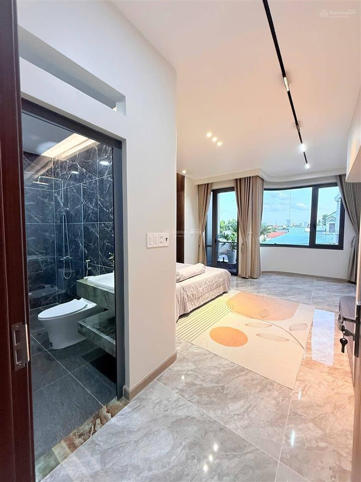 Cần bán căn góc 2 mặt tiền khu tthc dĩ an thiết kế hiện đại sang trọng vip