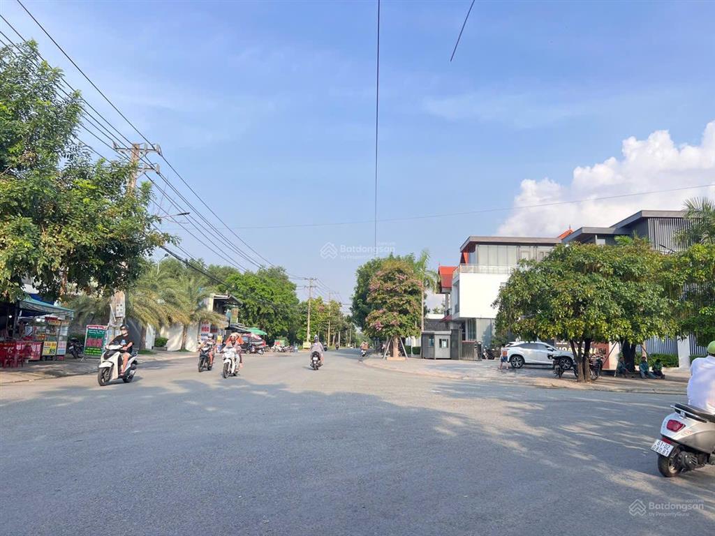 Còn hiếm có 1 lô biệt thự 368m2 ngang 17m mt huỳnh thị tươi, không lỗi phong thủy, cần bán gấp