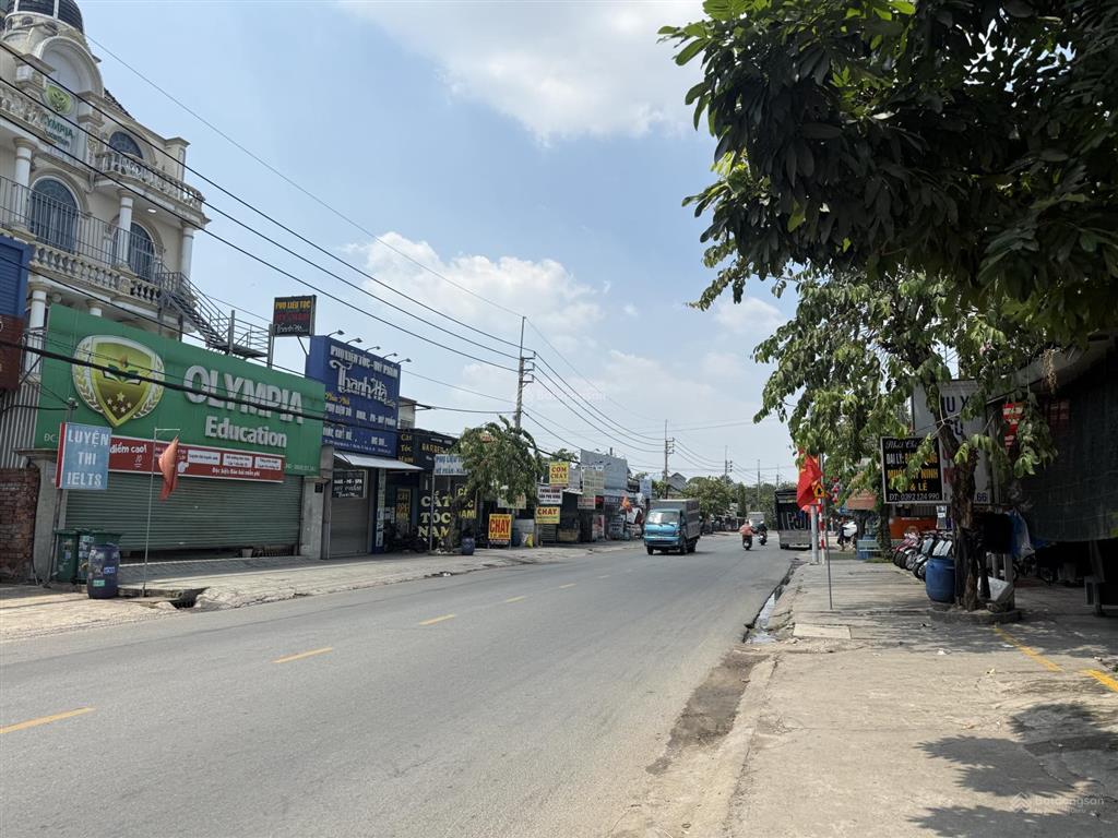 Đang ngộp cần bán gấp 711.8m2 mt dt743 đoạn ngã 3 ông xã giá ~30tr/m2 cực hiếm