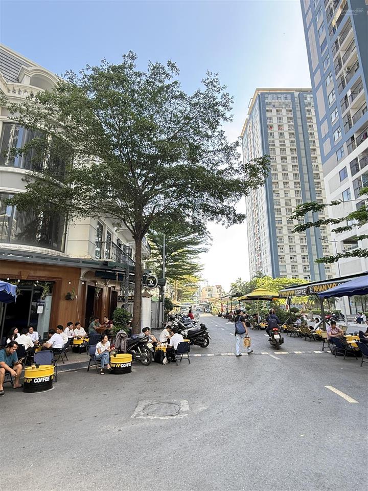 Hạ gấp 3 tỷ ra nhanh căn shophouse vincom dĩ an đang cho thuê hđ 25tr/tháng