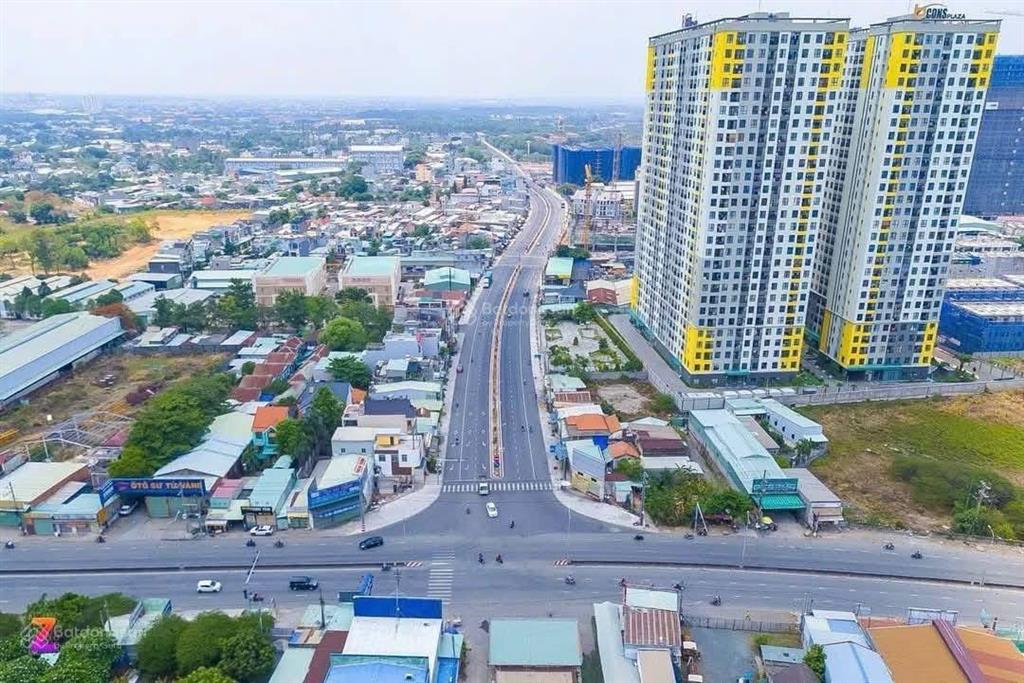 Siêu vị trí mặt tiền thống nhất đối diện cụm chung cư  ngang 11m chỉ 1 lô hiếm có cần bán