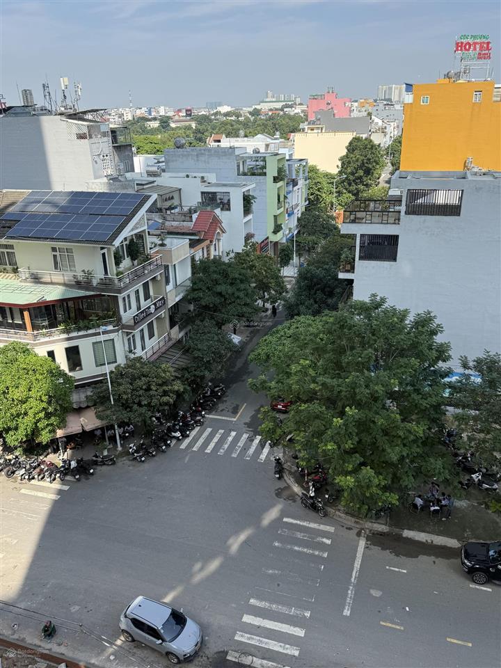 Siêu biệt thự 2 mặt tiền khu tthc dĩ an dt 250m2 3 tầng hiện đại căn duy nhất tại khu tthc
