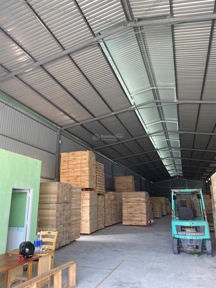 Chính chủ bán 2 dãy trọ + 1 nhà xưởng liền kề tại tân uyên, bình dương, sát kcn, dòng tiền 100tr/th