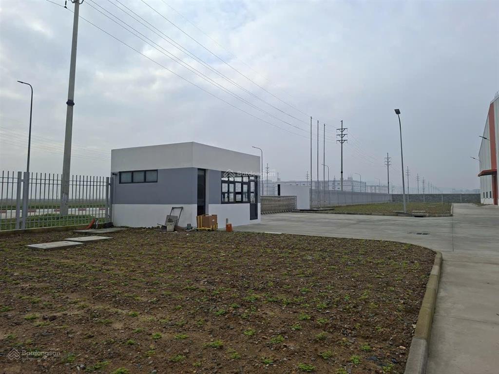 Cho thuê xưởng cổng số 3, kcn wha. cho thuê cả hoặc lẻ theo yêu cầu