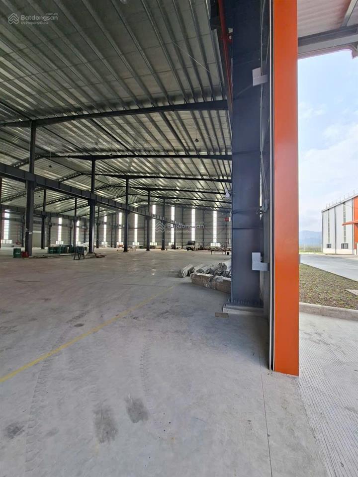 Cho thuê xưởng cổng số 3, kcn wha. cho thuê cả hoặc lẻ theo yêu cầu