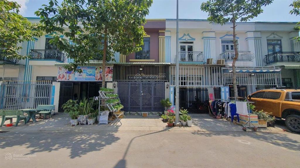 Chuyển về quê, cần bán gấp, nhà siêu rẻ, full nội thất, sổ hoàn công