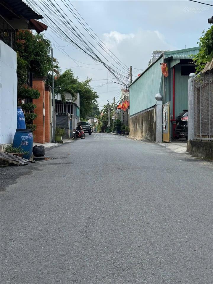 Bán nhà full nội thất, sổ riêng tân phước khánh, giá siêu ngộp