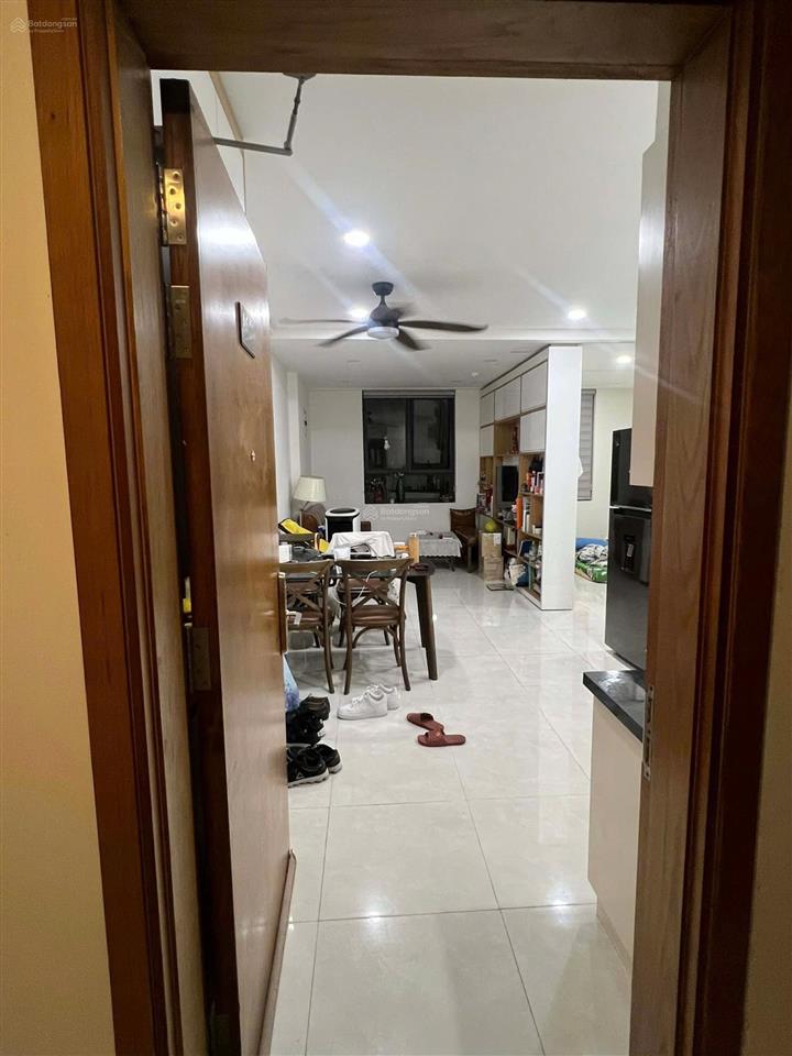 Cho thuê căn hộ 3pn saigon intela dt 78m2 full nội thất đẹp ở liền chỉ 9tr ( 3pn, 3 toilet)
