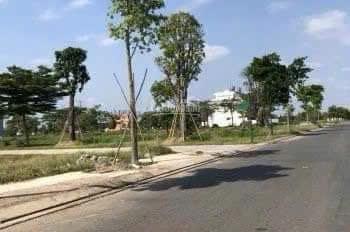 Chính chủ gửi bán lô b3.11, lô hiếm 2 mt trước sau và mặt thoáng 2m bên hông chỉ 31tr/m2 tl mạnh