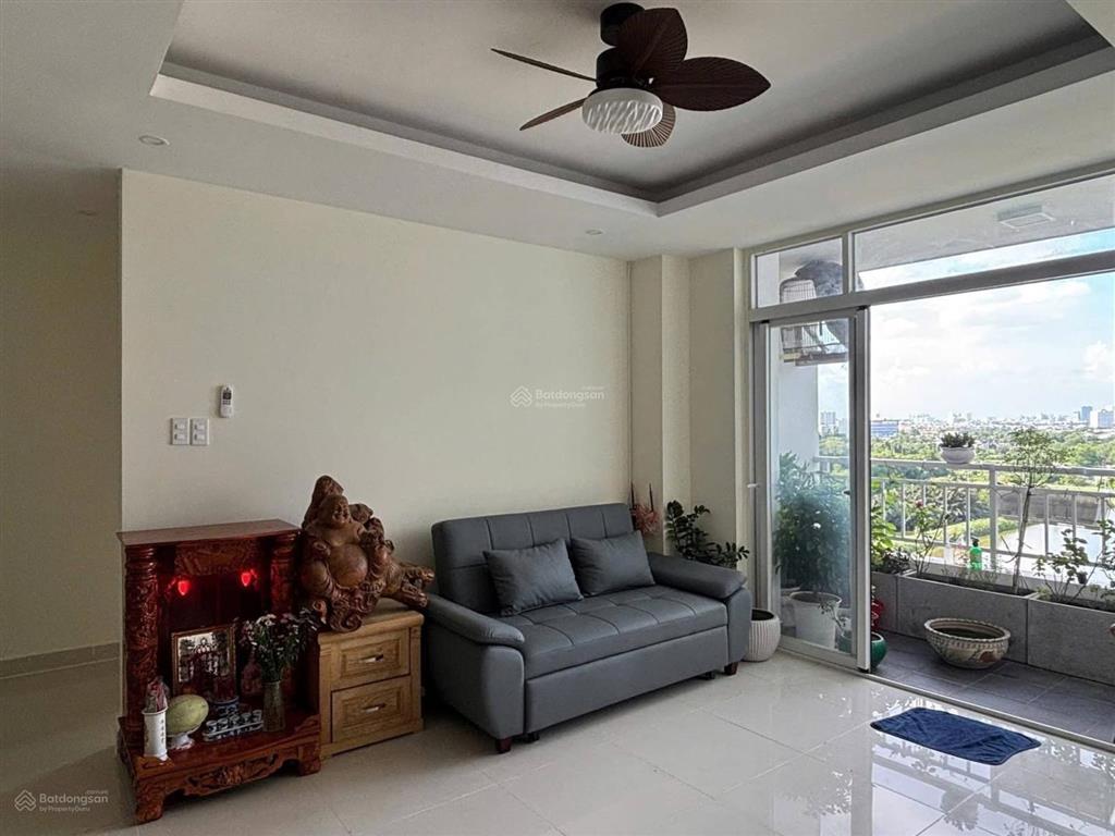 Bán nhanh căn terra rosa 127m2 3pn 2 wc full nt nhà mới đẹp 90% giá chỉ 4.2 tỷ thương lượng