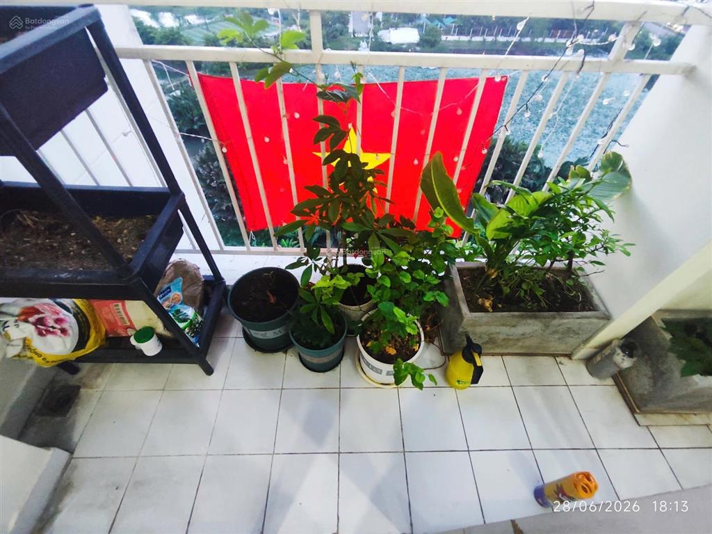 Bán nhanh căn 2pn 83m2 the mansion full nội thất nhà mới đẹp chỉ 2 tỷ 490 thương lượng đã có sổ