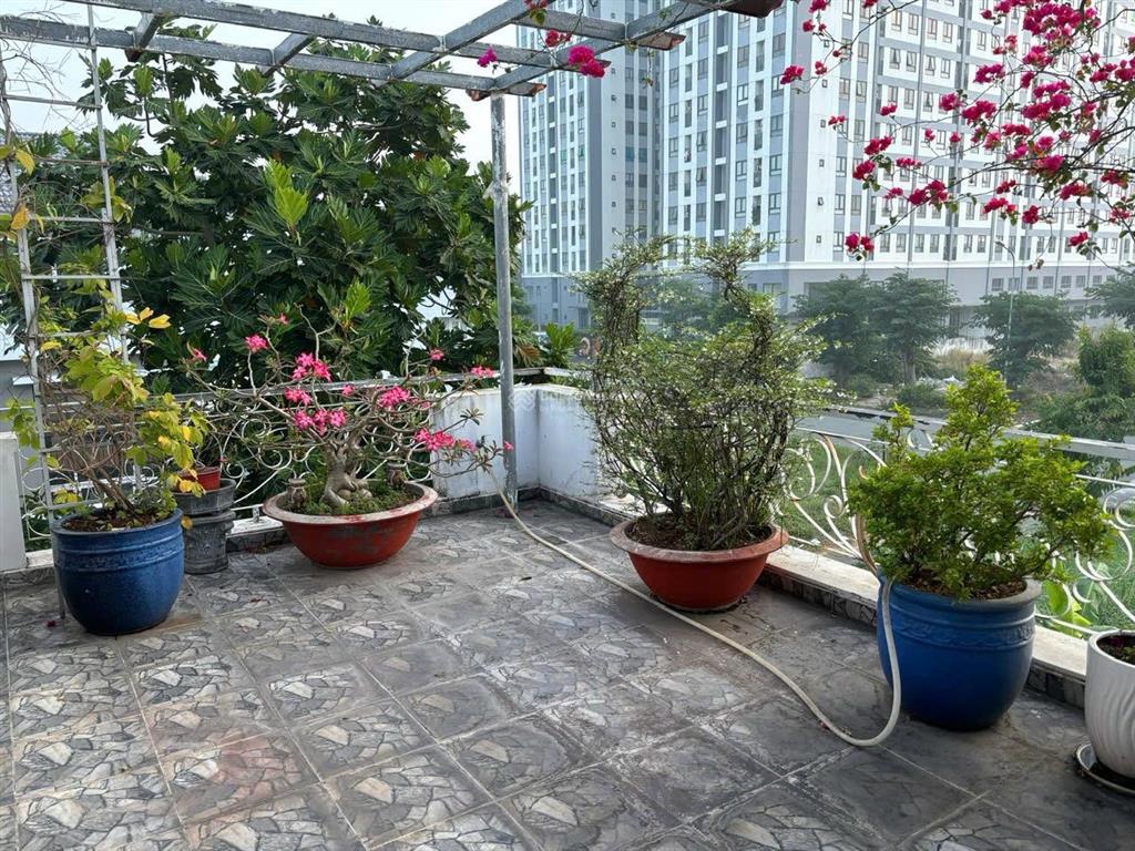Cho thuê biệt thự 5pn full nội thất khu dân cư 13 e nguyễn văn linh, nhà mới ở ngay 0906 821 ***