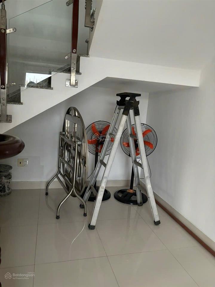 Cho thuê biệt thự 5pn full nội thất khu dân cư 13 e nguyễn văn linh, nhà mới ở ngay 0906 821 ***