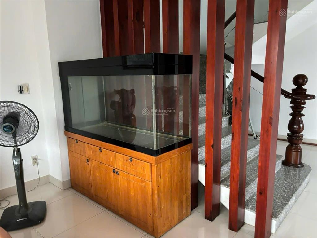 Cho thuê biệt thự 5pn full nội thất khu dân cư 13 e nguyễn văn linh, nhà mới ở ngay 0906 821 ***