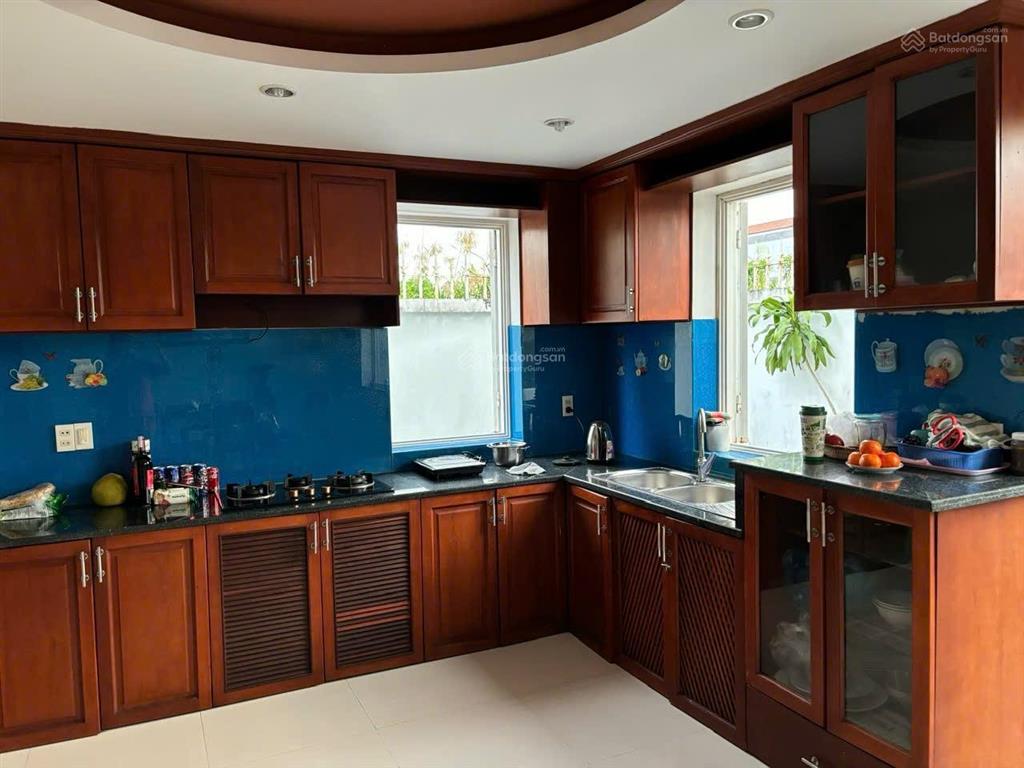 Cho thuê biệt thự 5pn full nội thất khu dân cư 13 e nguyễn văn linh, nhà mới ở ngay 0906 821 ***