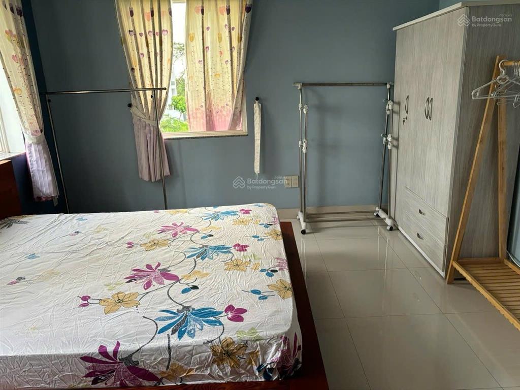Cho thuê biệt thự 5pn full nội thất khu dân cư 13 e nguyễn văn linh, nhà mới ở ngay 0906 821 ***