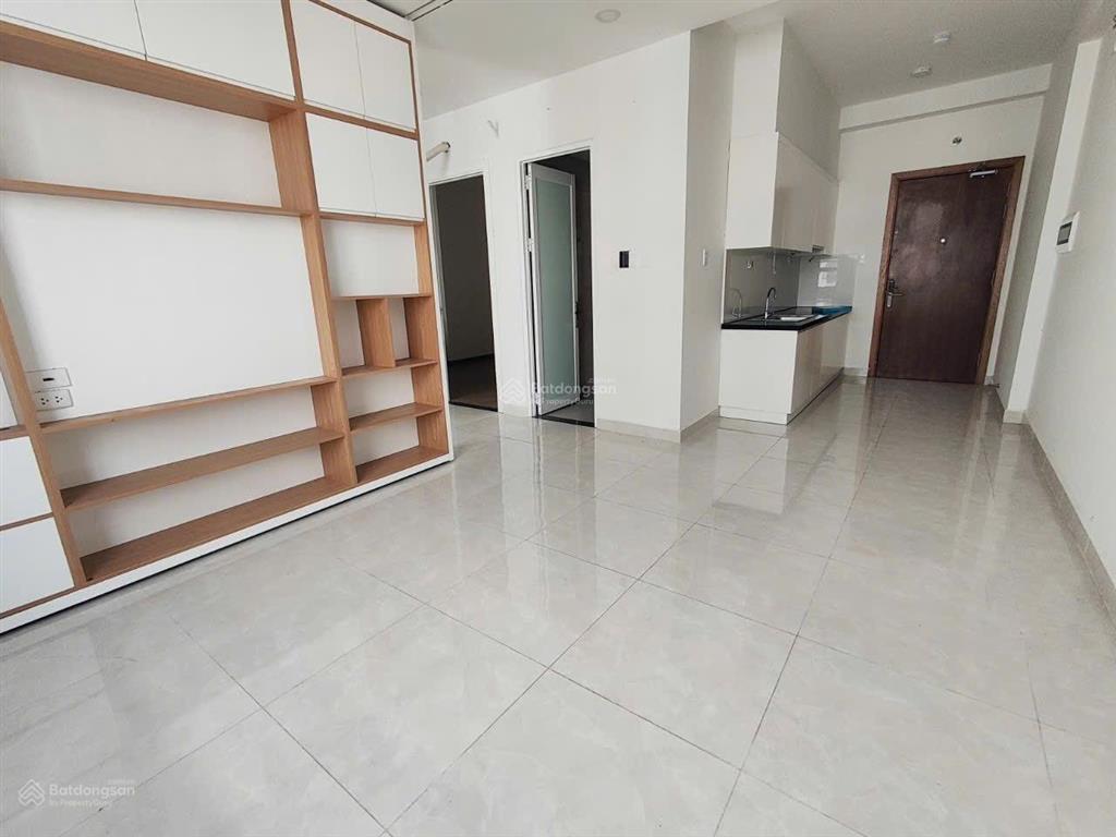 Bán gấp căn 55m2 2pn saigon intela nhà trống giá chỉ 2.1 tỷ bớt lộc, hỗ trợ vay bank giá thật 100%