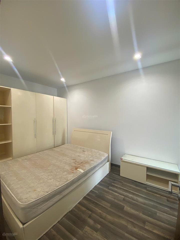Bán nhanh căn j1.28.10 dt 86.9m2 full nội thất mới đẹp 2pn 2 toilet chỉ 10.5 tỷ 0906 821 ***