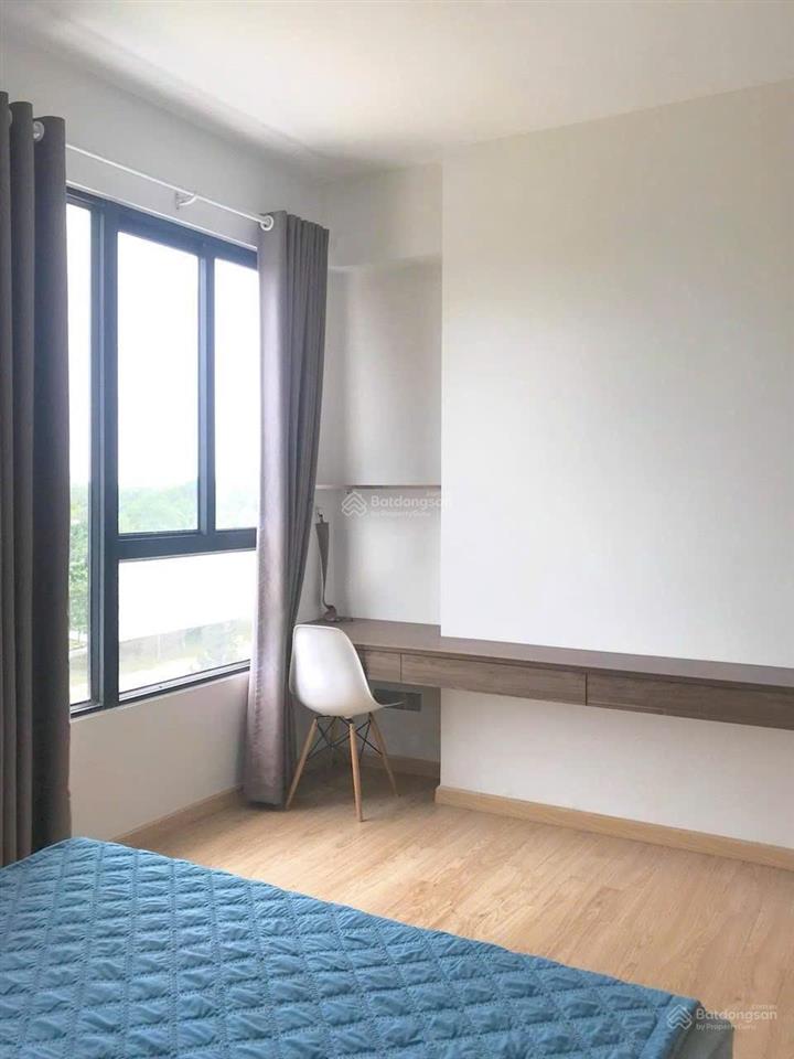 Cho thuê căn hộ 85m2 2pn 2 toilet view sông thoáng mát full nội thất đẹp giá 12tr ở liền 0906 821 ***