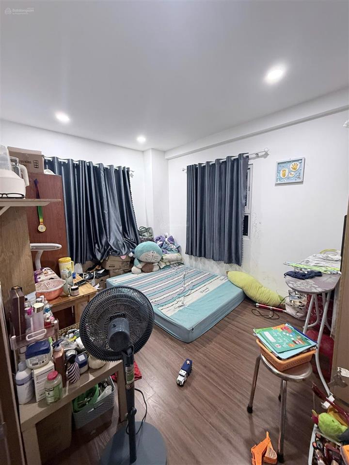 Cho thuê nhanh căn conic boulevard 3pn 2 toilet full nội thất dt 114m2 như hình, 0906 821 *** em dung