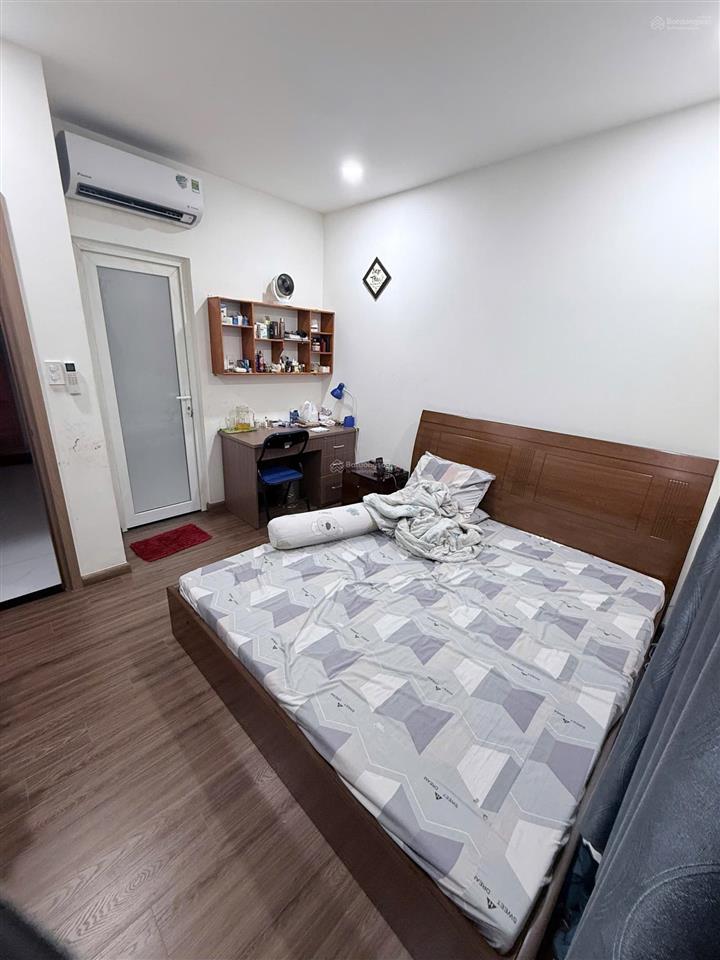 Cho thuê nhanh căn conic boulevard 3pn 2 toilet full nội thất dt 114m2 như hình, 0906 821 *** em dung