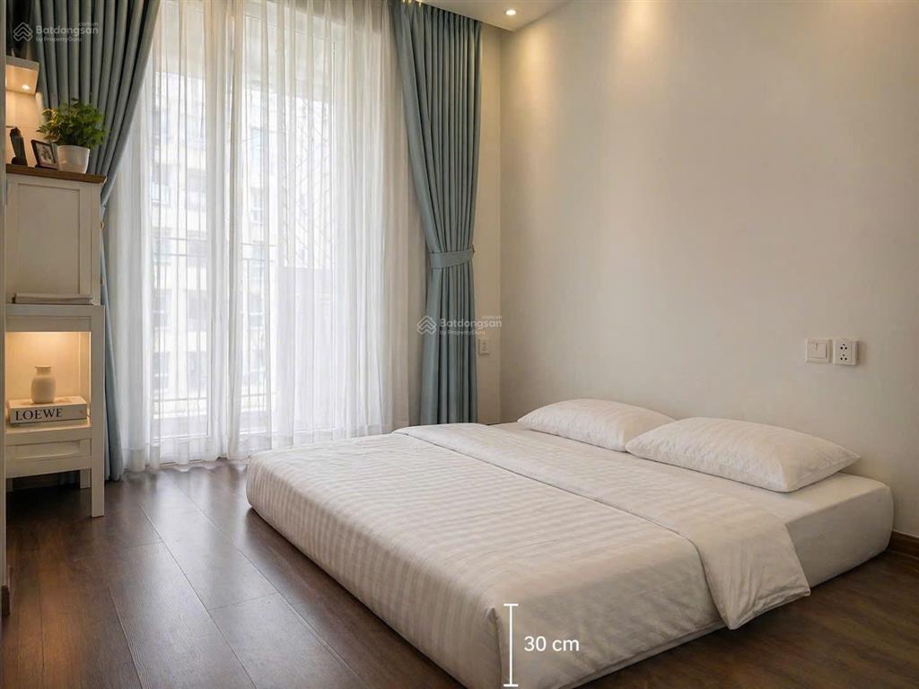 Cho thuê căn hộ 2 pn golden star nguyễn thị thập q.7 full nội thất đẹp ở liền giá 14tr