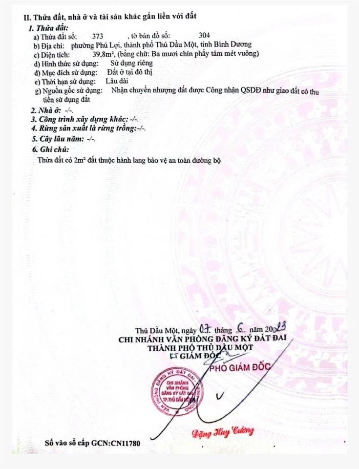 Bán nhà mặt tiền kinh doanh, giá 2.9 tỷ.  0975 222 ***