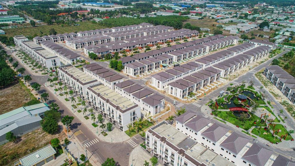 Hàng ngộp giá siêu rẻ biệt thự dt 200m2 kiểu nhật, bàu bàng bình dương, nhỉnh 4ty,  0968 887 ***