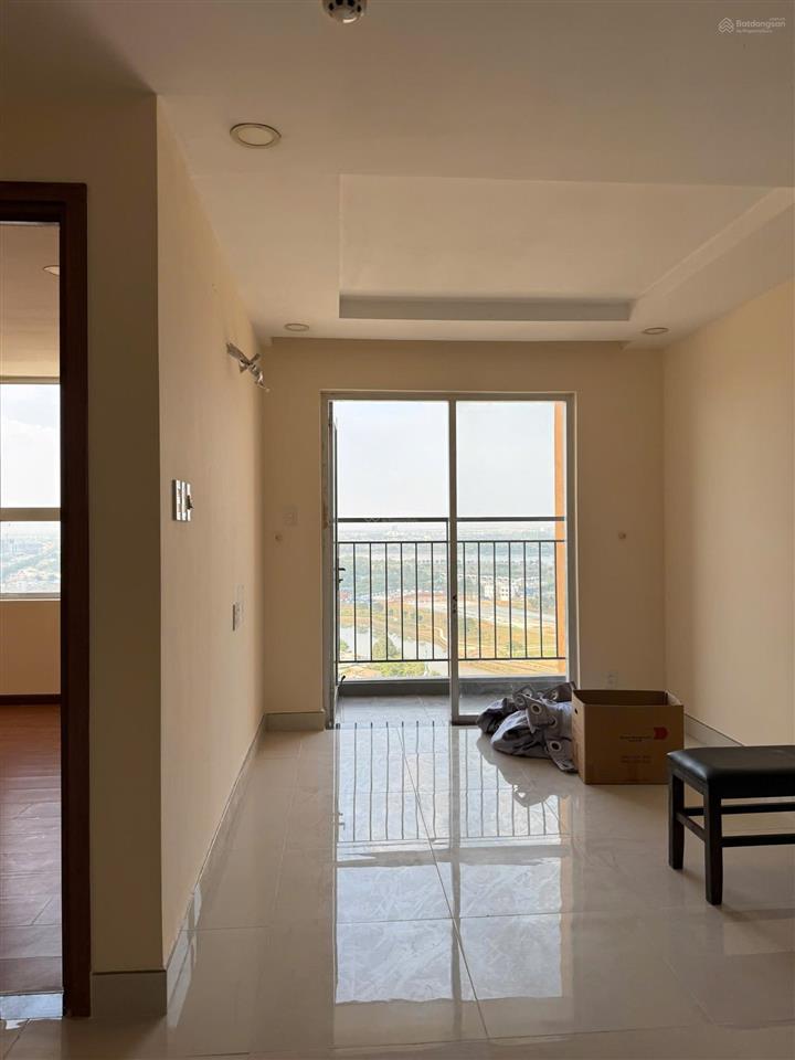 Chính chủ bán căn hộ sacom bình thắng 46,4m² full nội thất block b, lầu 20 view sông