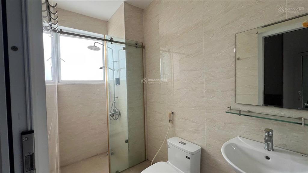 Bán nhà suncasa hoà phú vsip2 dt 5x16 1 trệt 2 lầu 4pn đầy đủ nội thất giá 3.6 tỷ sổ hồng sẵn